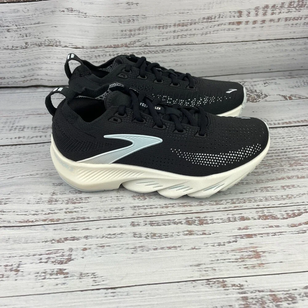 Brooks Glycerin Flex Womens US 5 B Running Shoes Black White